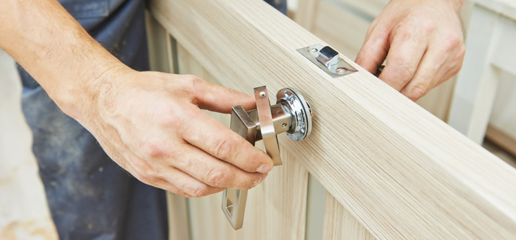 interior door repair Gustine